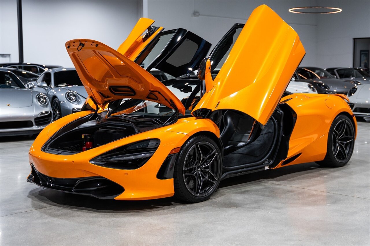 Used 2019 McLaren 720S Performance RWD image 31