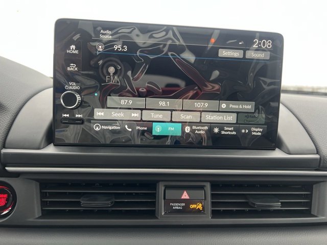 New 2025 Honda Pilot Touring image 19