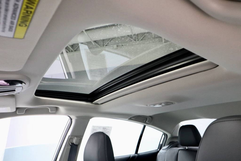 Used 2025 Subaru Legacy Limited image 25