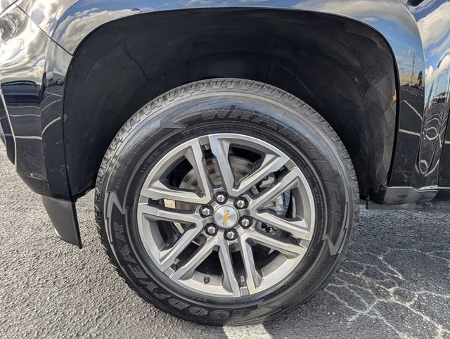 Used 2022 Chevrolet Colorado W/T w/ Custom Special Edition image 17