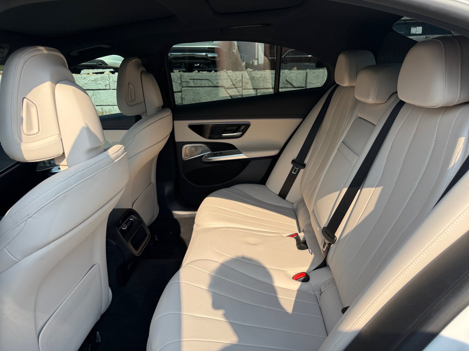 Certified 2024 Mercedes-Benz E 450 4MATIC Sedan image 17