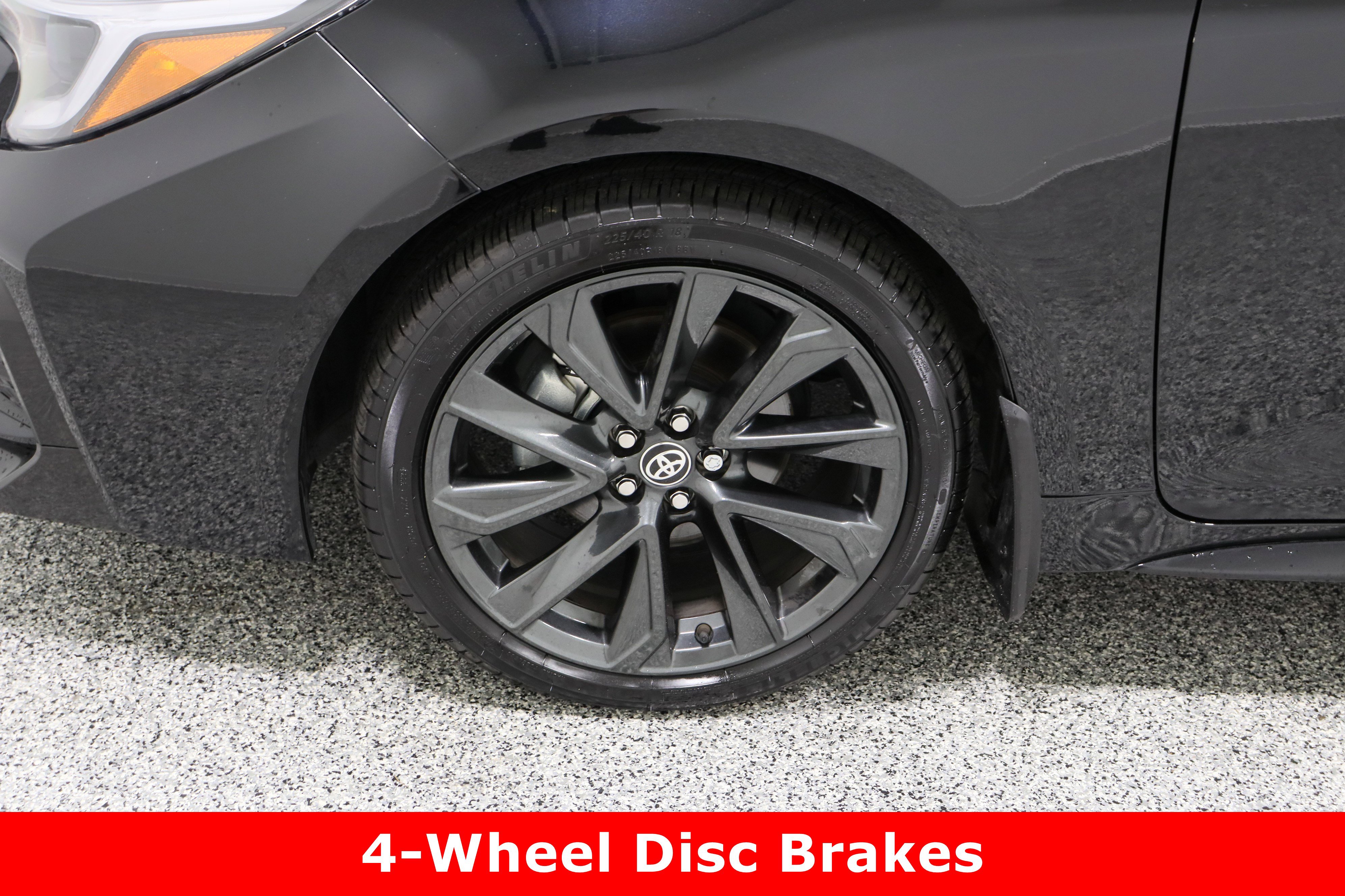 Used 2025 Toyota Corolla SE image 11