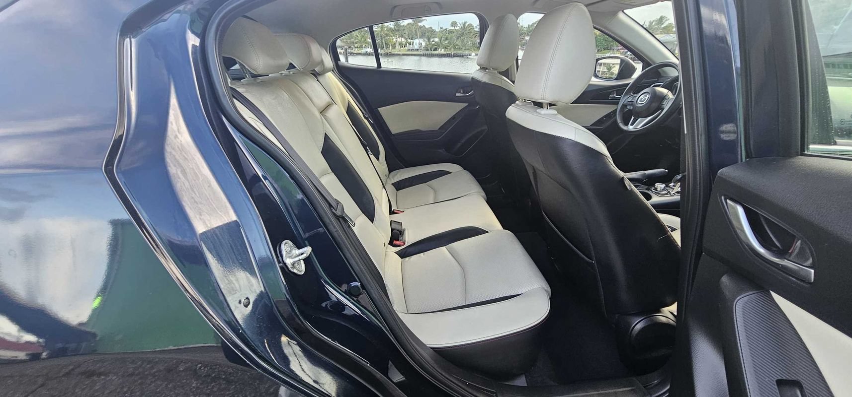 Used 2015 MAZDA MAZDA3 s Grand Touring FWD image 20