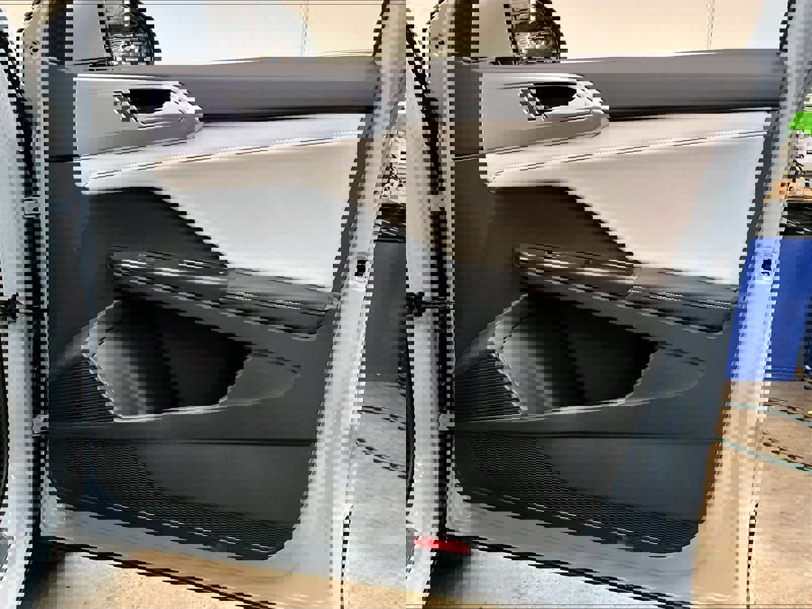 New 2026 Volkswagen Taos SE image 29