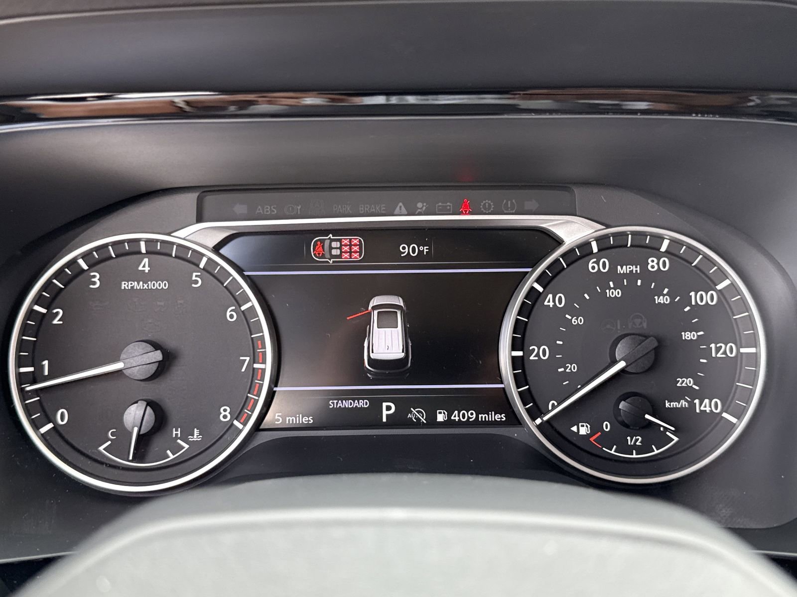 New 2026 Nissan Pathfinder SV w/ SV Premium Package FWD image 12