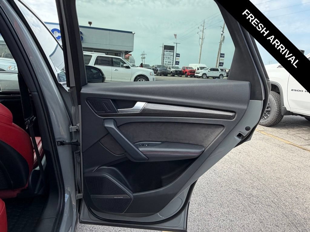 Used 2021 Audi SQ5 Prestige w/ Prestige Package AWD/4WD image 12