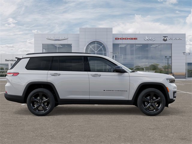 New 2025 Jeep Grand Cherokee L Altitude image 21