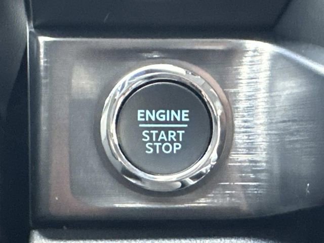 New 2026 Ford F250 Lariat w/ Chrome Package image 28