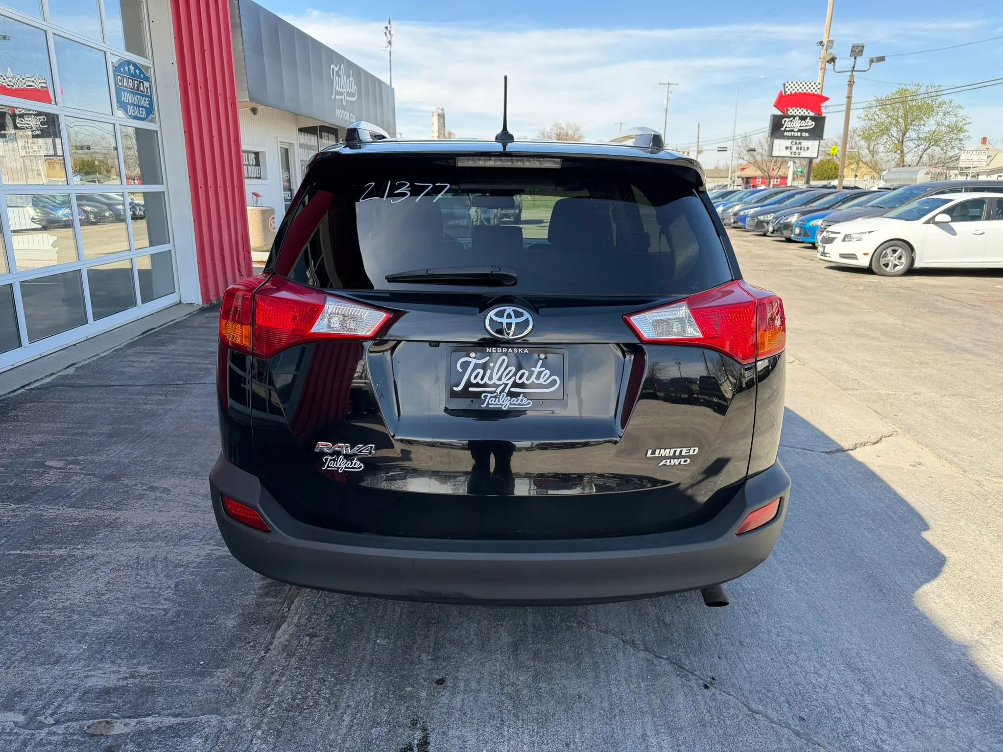 Used 2015 Toyota RAV4 Limited w/ Technology Package AWD/4WD image 6