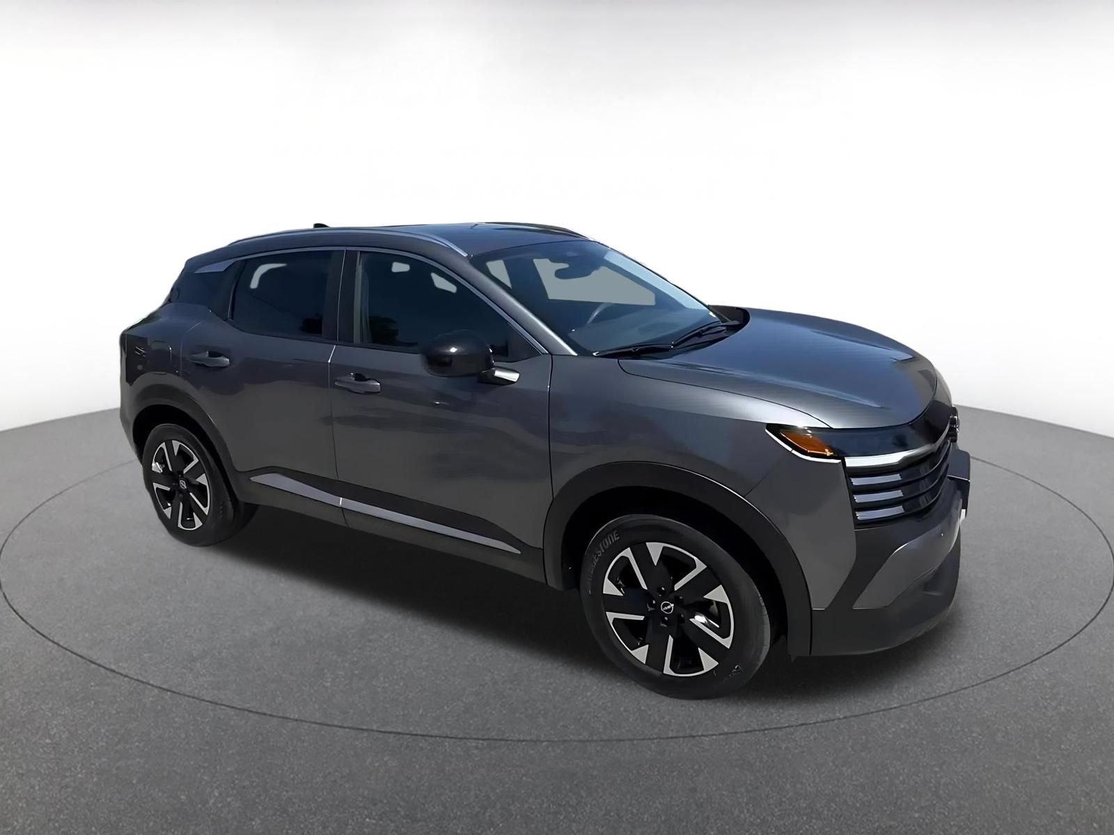 Used 2026 Nissan Kicks SV w/ Cold Weather Package AWD/4WD video 2