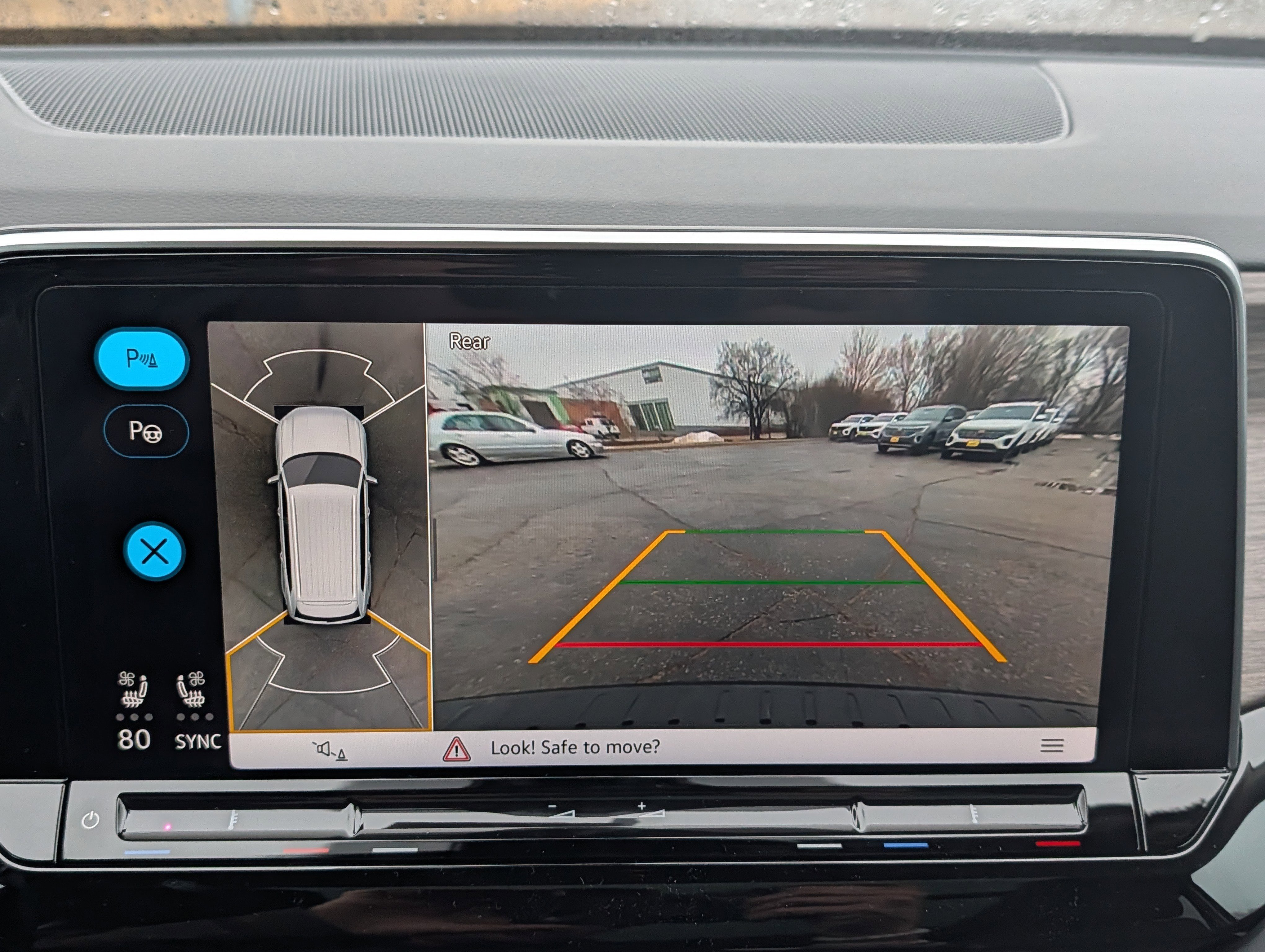 New 2026 Volkswagen Atlas SEL Premium R-Line image 10