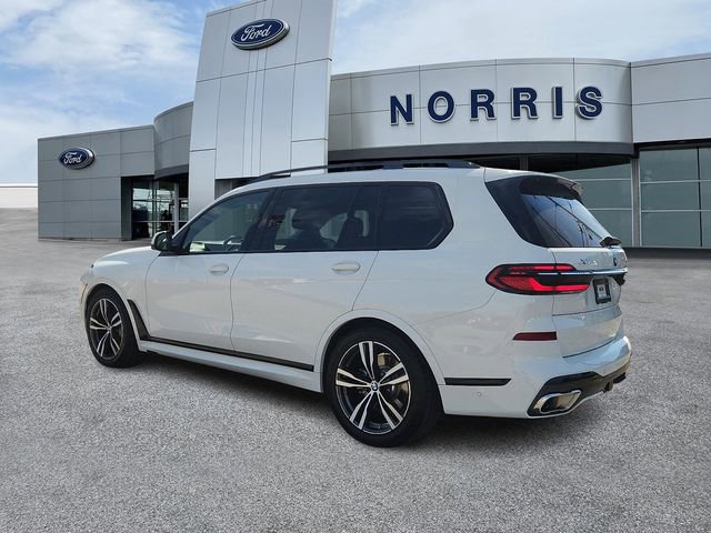 Used 2023 BMW X7 xDrive40i image 3