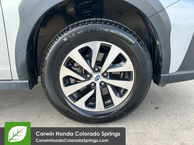 Used 2024 Subaru Outback Premium AWD/4WD image 13
