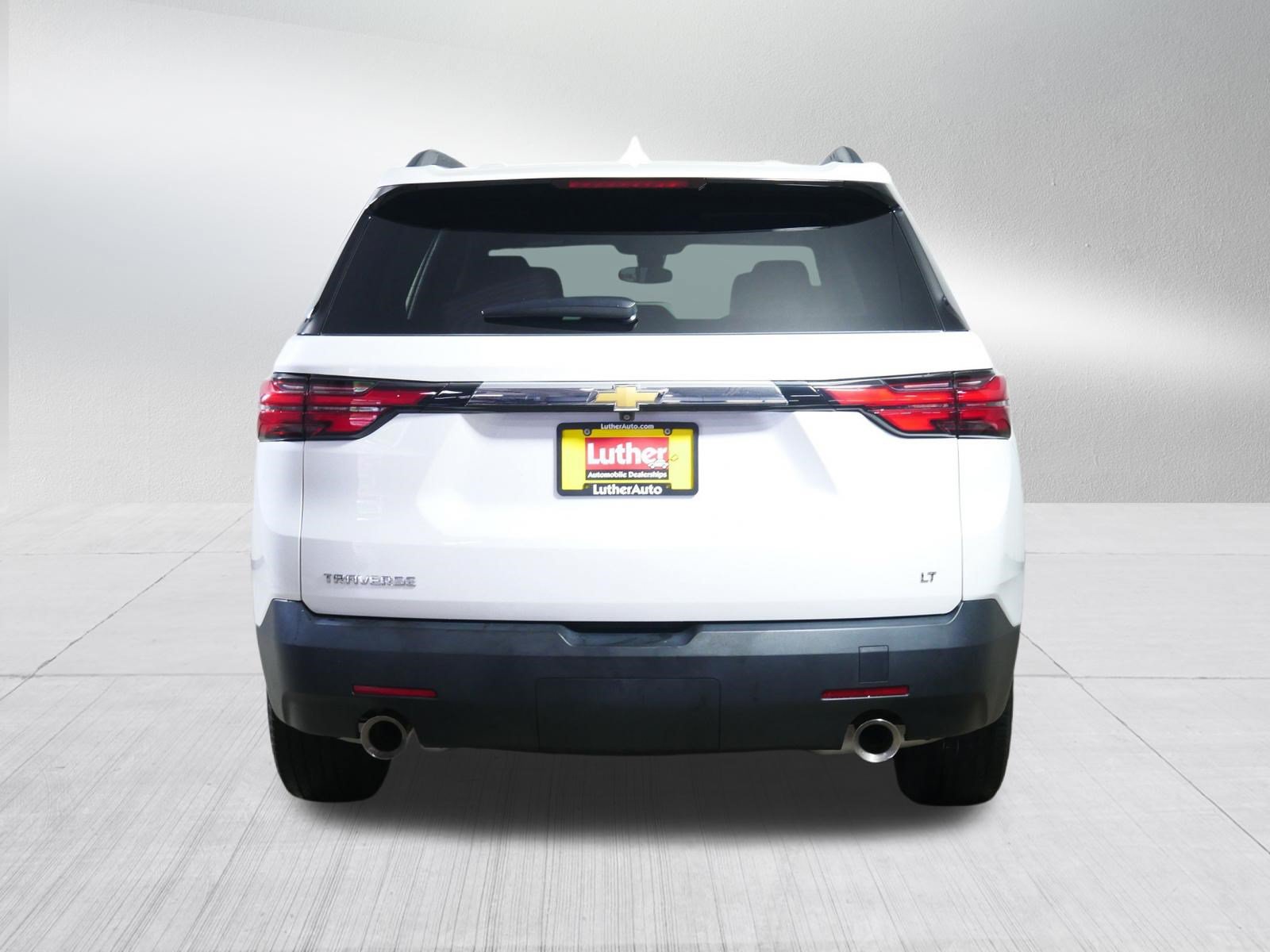 Used 2023 Chevrolet Traverse LT FWD image 6