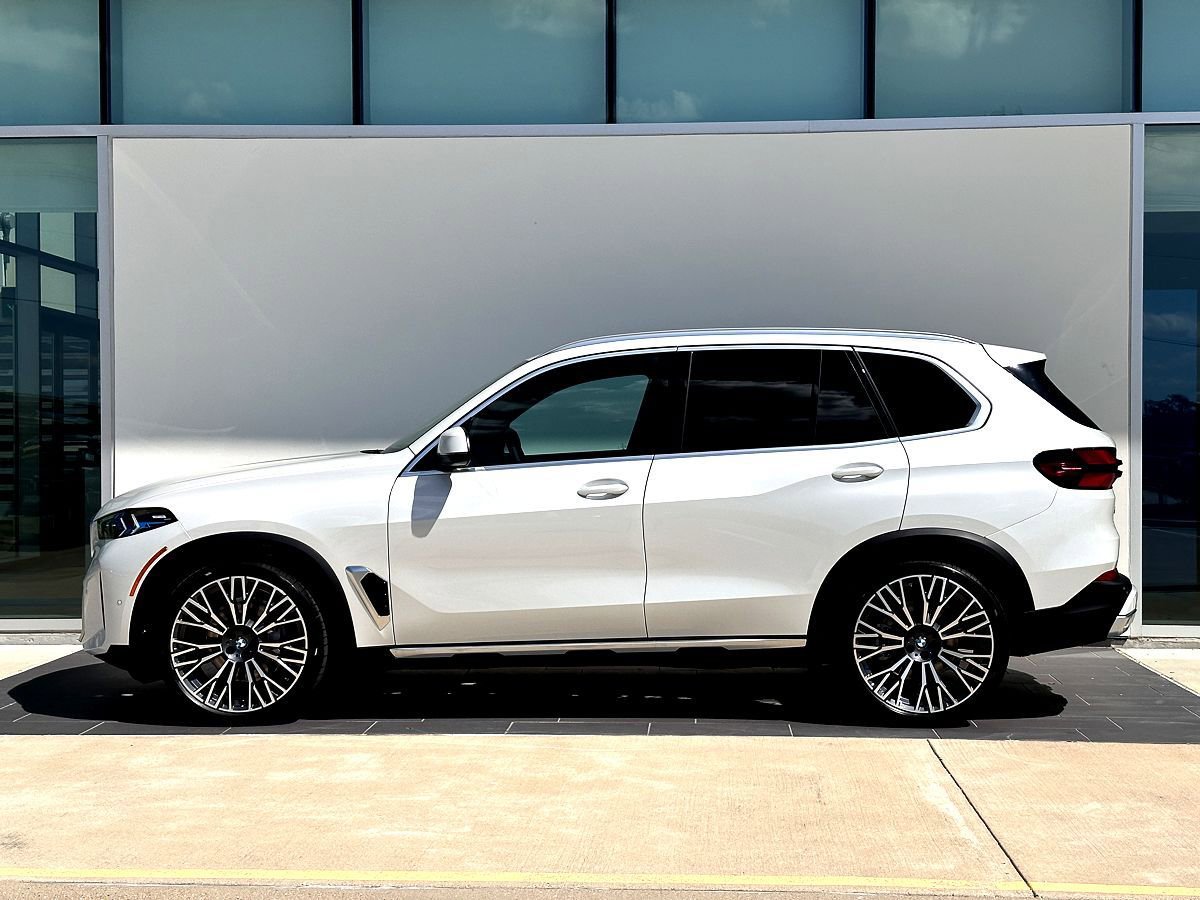 New 2026 BMW X5 xDrive40i image 8