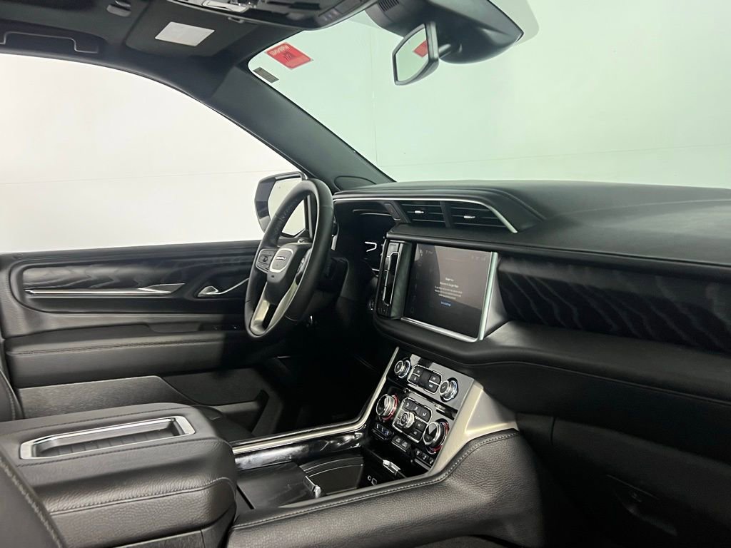 Used 2024 GMC Yukon Denali image 37