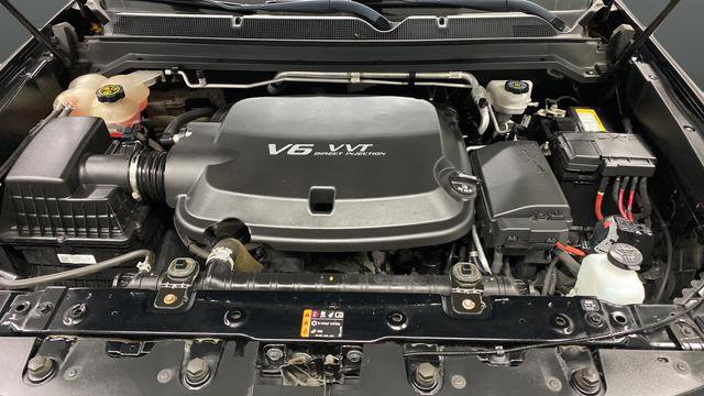 Used 2019 Chevrolet Colorado Z71 w/ Z71 Midnight Edition AWD/4WD image 26