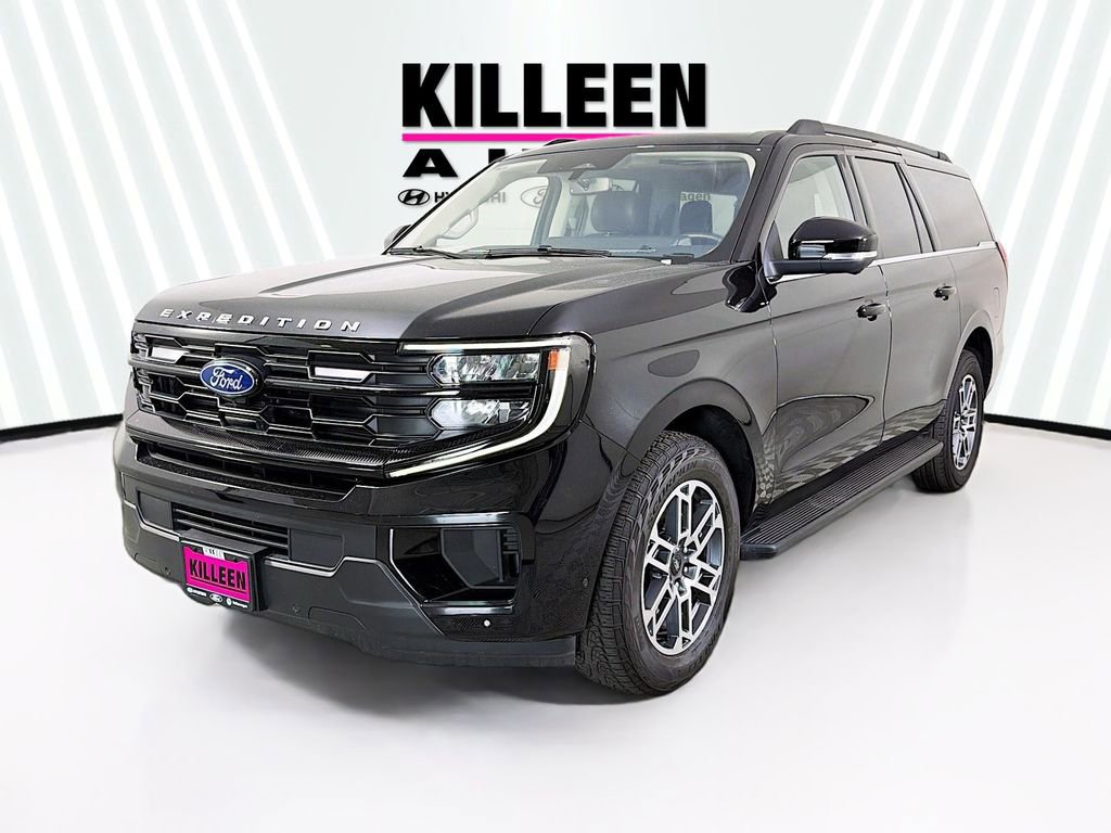 Used 2025 Ford Expedition Max Active AWD/4WD image 3