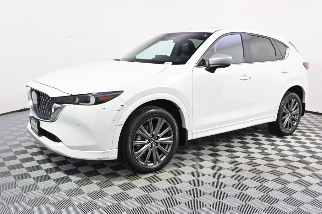 Used 2024 MAZDA CX-5 Signature AWD/4WD image 2