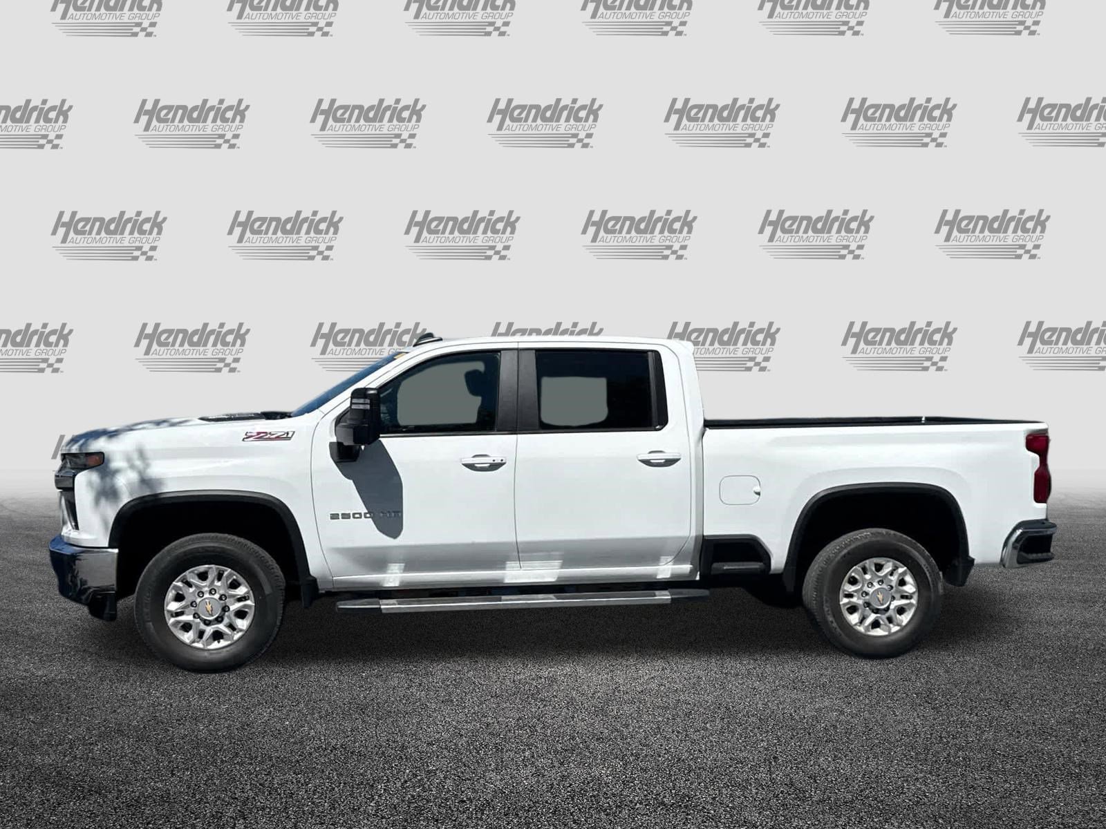Used 2023 Chevrolet Silverado 2500 LT w/ Convenience Package image 11