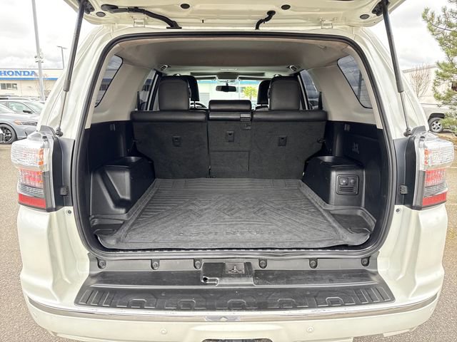 Used 2018 Toyota 4Runner SR5 image 15