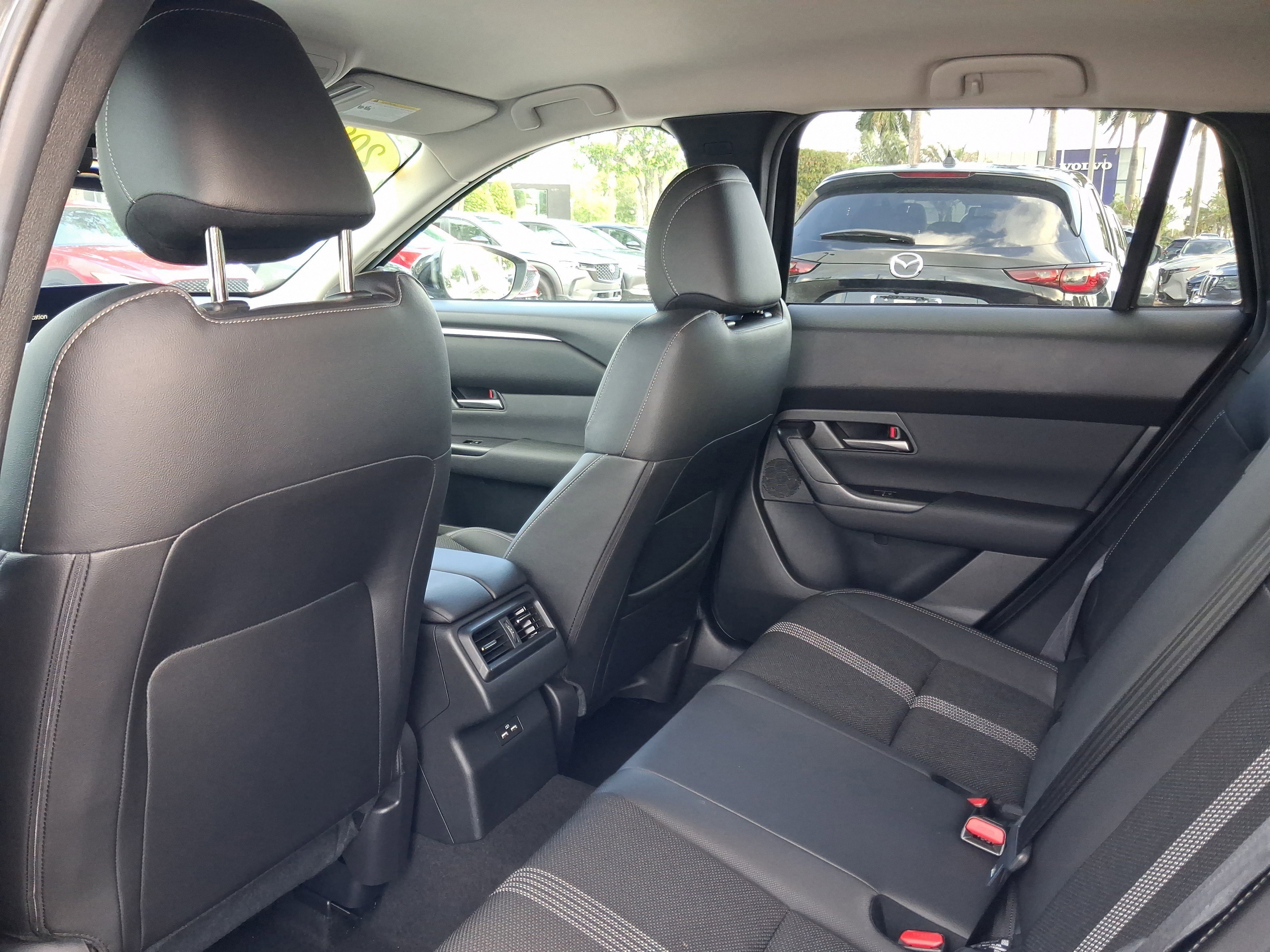 Certified 2024 MAZDA CX-50 AWD 2.5 S w/ Preferred Package image 7