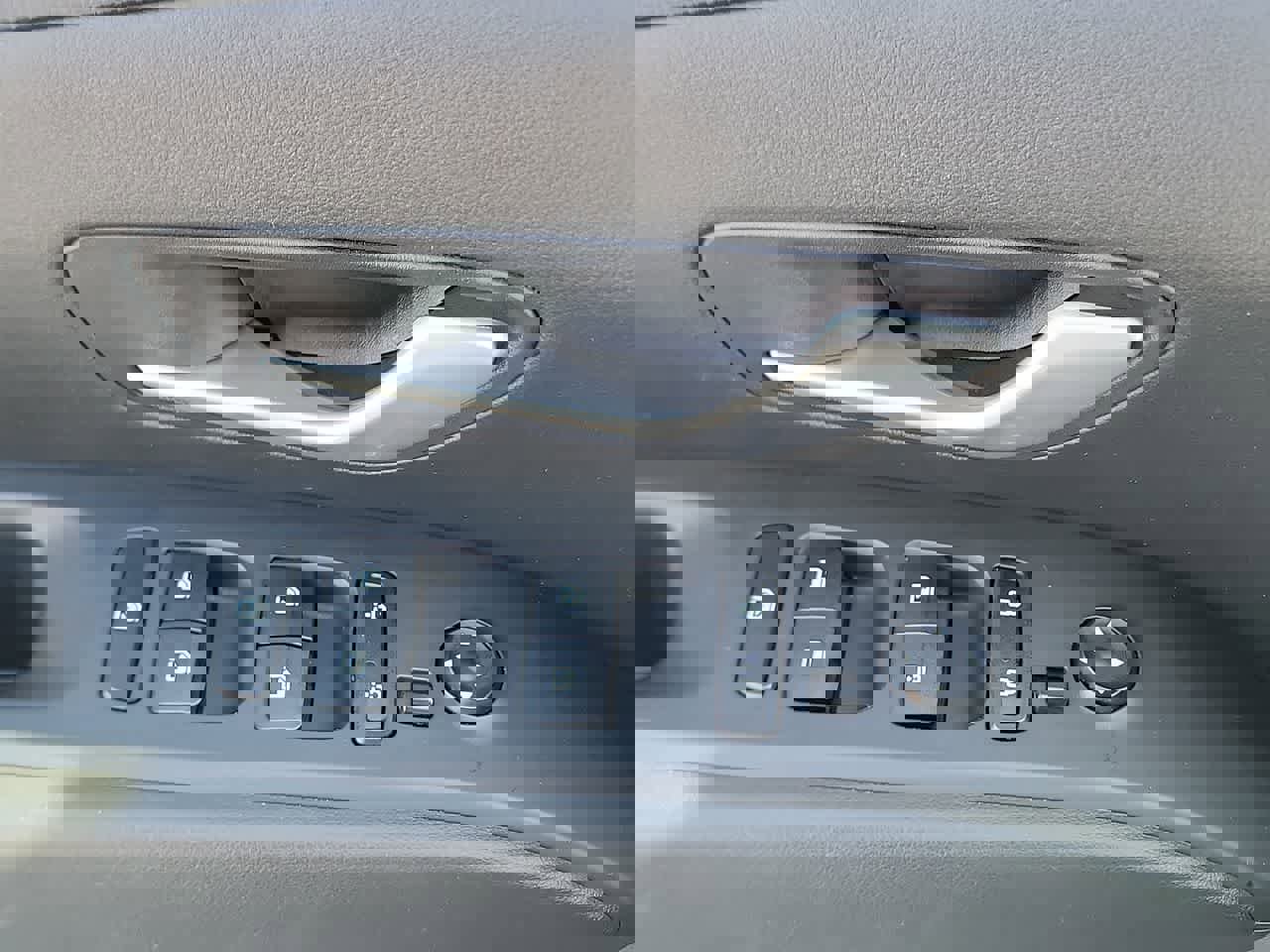 Used 2024 Hyundai Tucson SEL image 11