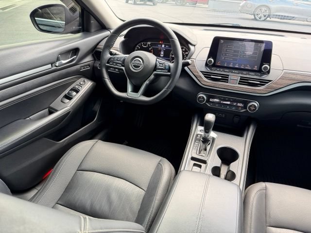 Used 2019 Nissan Altima 2.5 Platinum AWD/4WD image 5