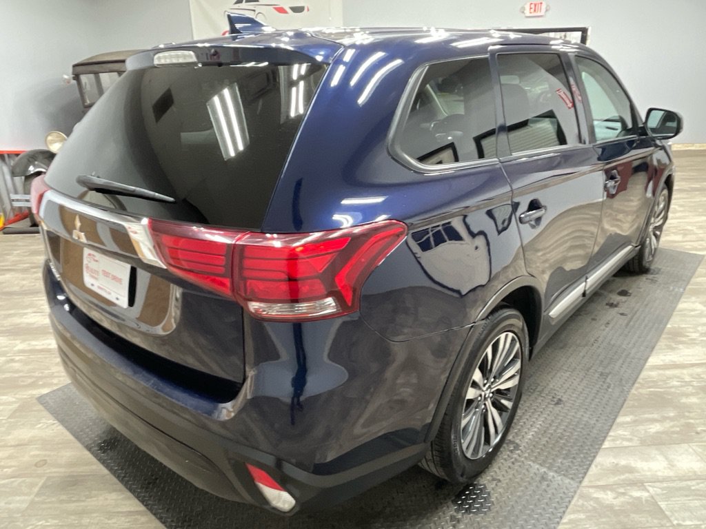 Used 2020 Mitsubishi Outlander ES FWD image 10