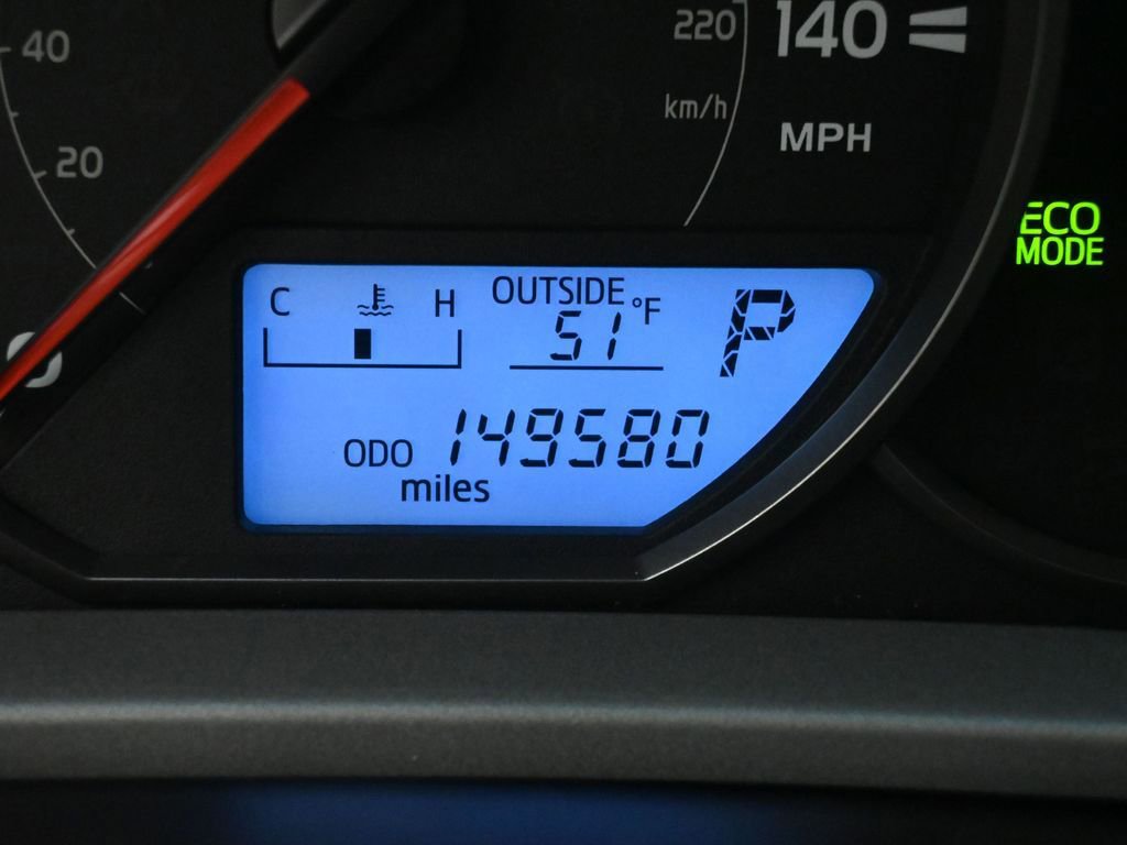 Used 2016 Toyota RAV4 LE image 24