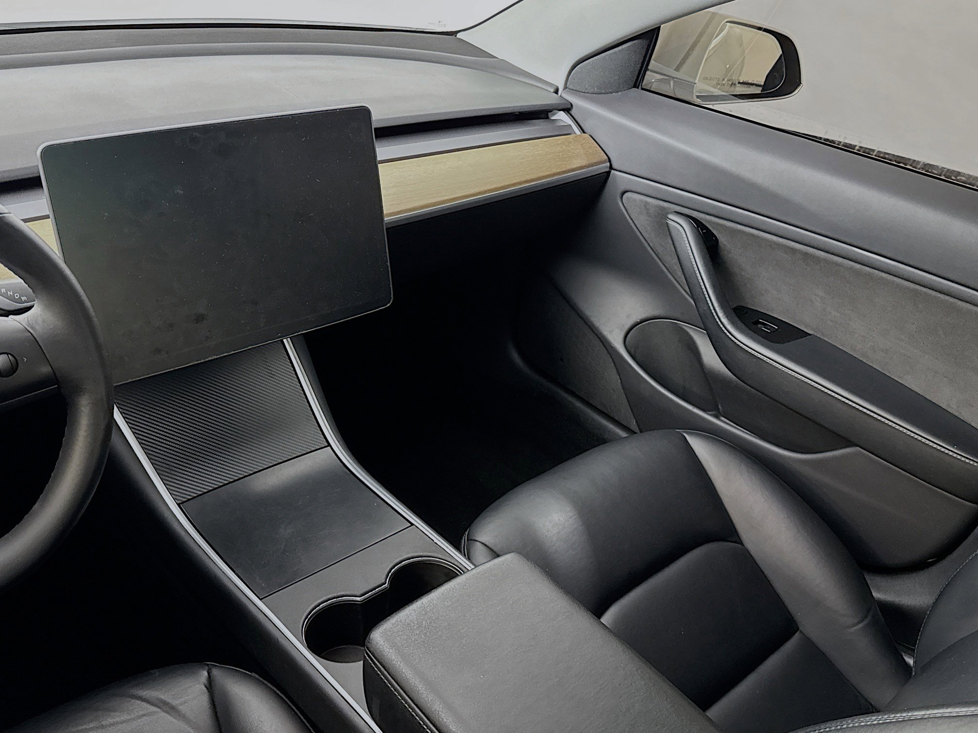 Used 2019 Tesla Model 3 Standard Range image 24