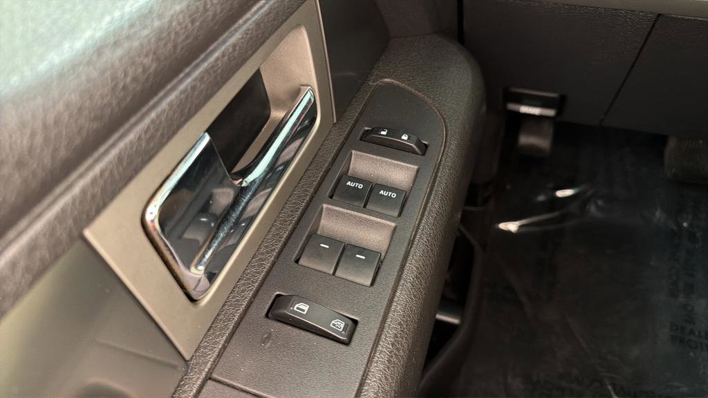 Used 2013 Ford F150 Raptor w/ Luxury Equipment Group AWD/4WD image 19
