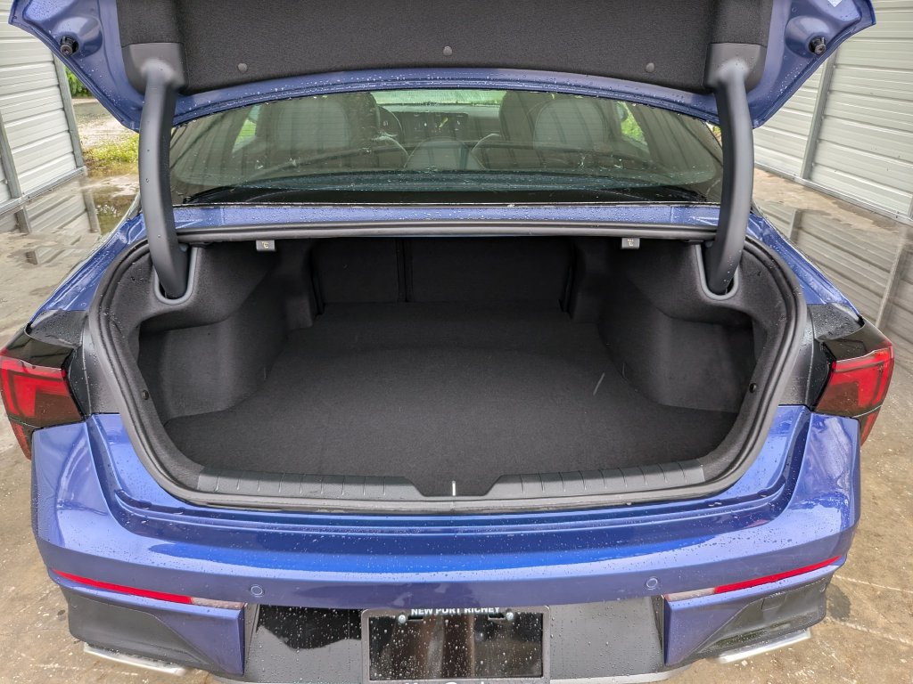 Certified 2026 Kia K5 GT FWD image 14