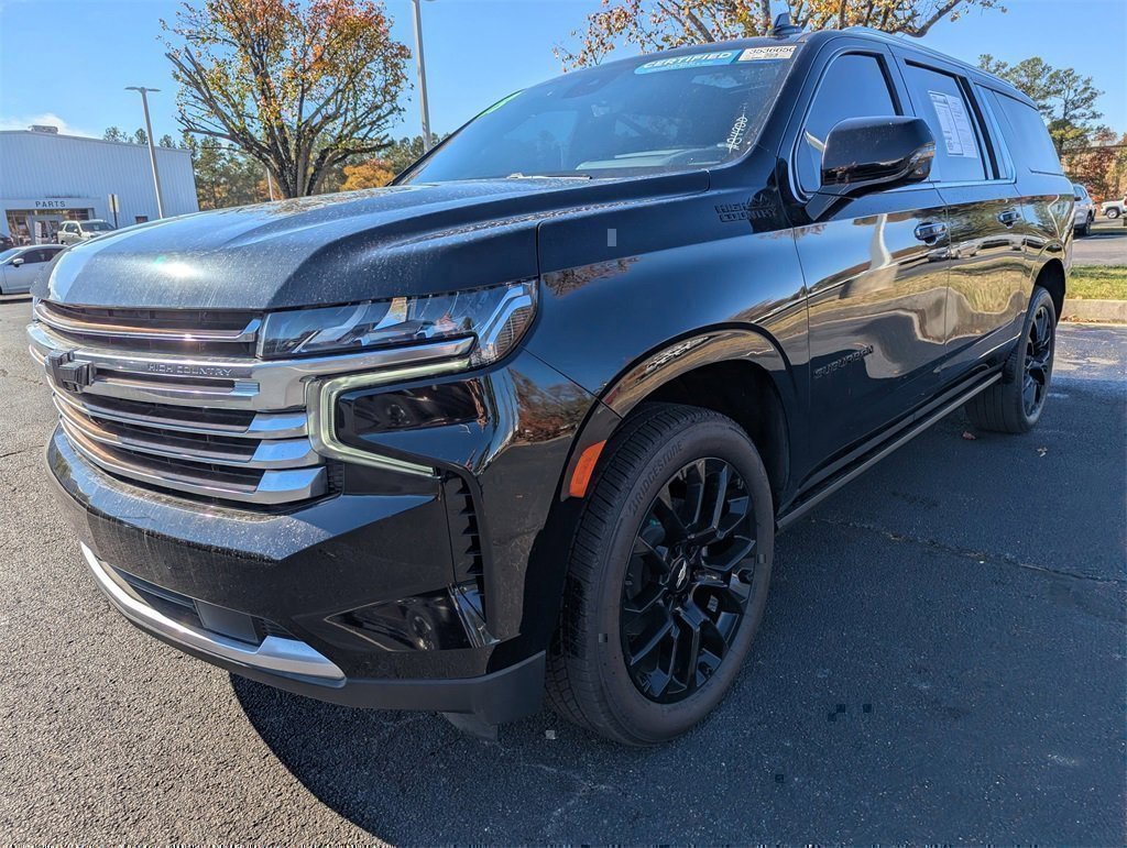Used 2023 Chevrolet Suburban High Country image 4