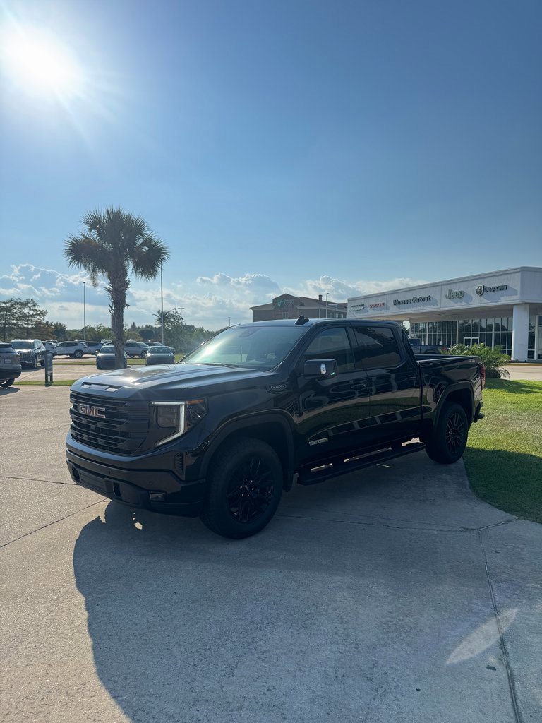 New 2026 GMC Sierra 1500 Elevation w/ Elevation Premium Package image 4