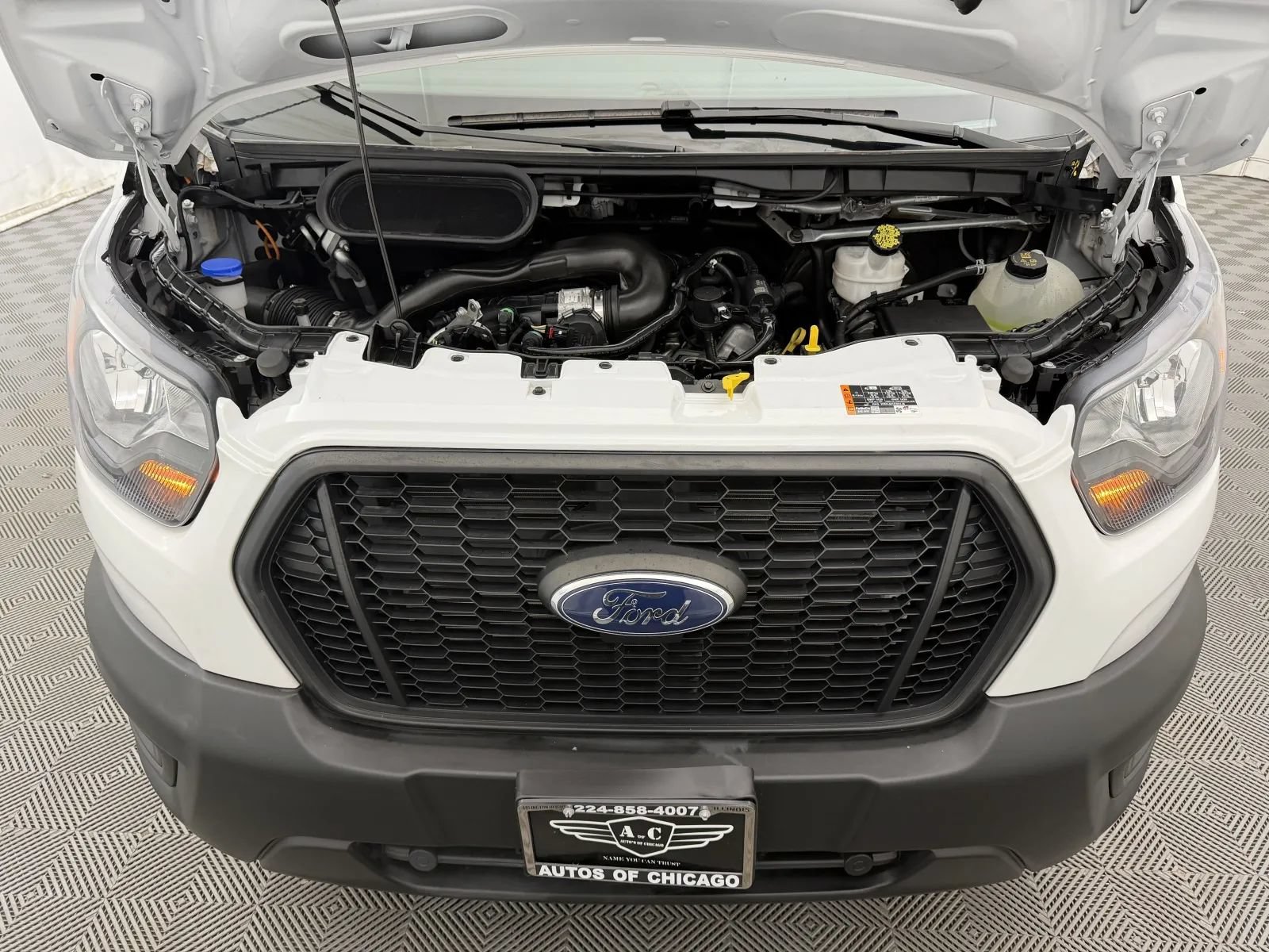 Used 2024 Ford Transit 250 148 High Roof Extended RWD image 27