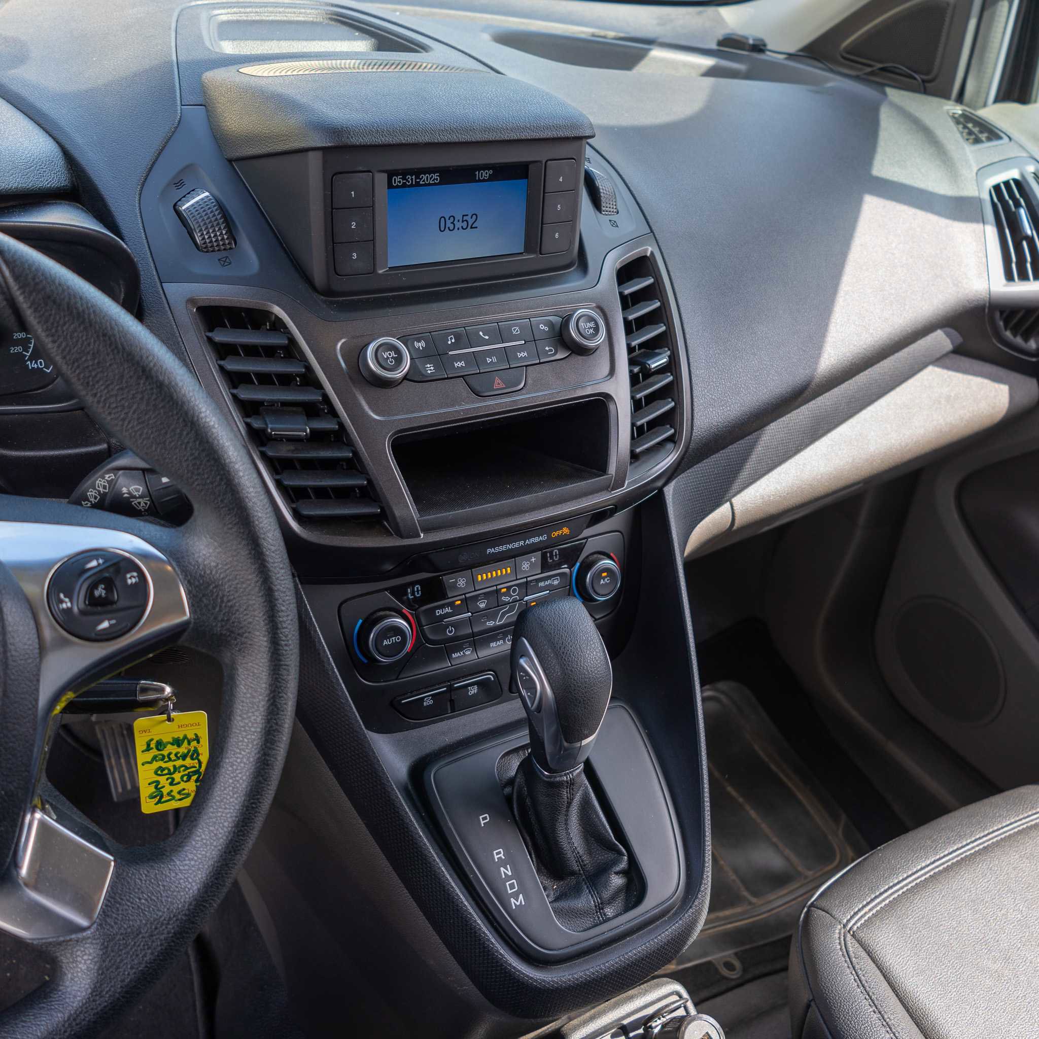 Used 2022 Ford Transit Connect XL image 14