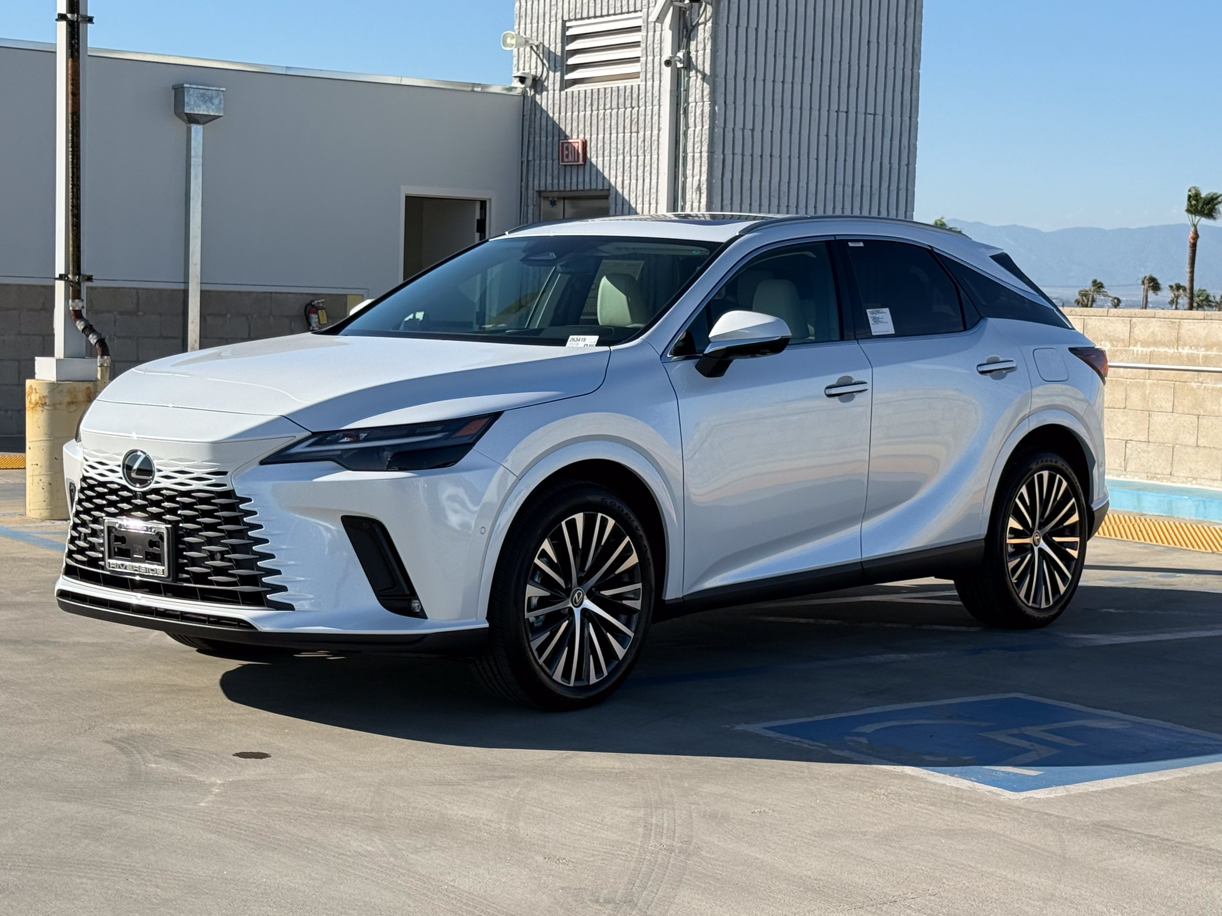 New 2026 Lexus RX 350 FWD image 7