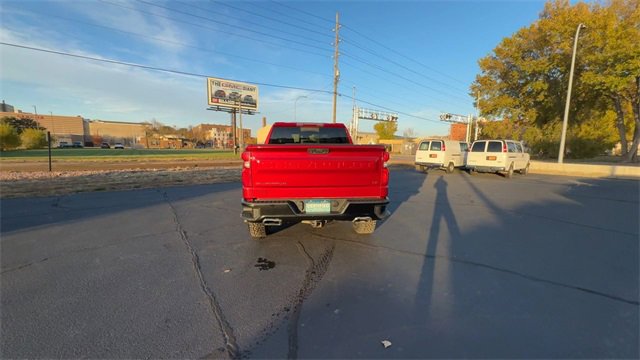 Certified 2024 Chevrolet Silverado 1500 LT Trail Boss w/ Convenience Package II image 7