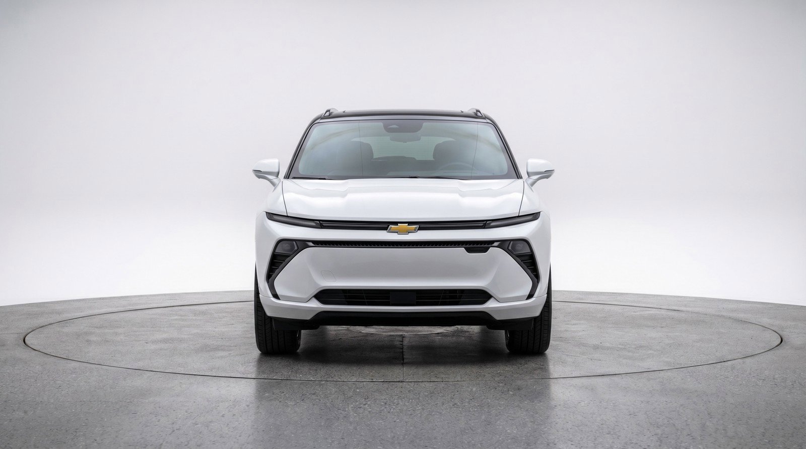 Used 2025 Chevrolet Blazer LT FWD image 2