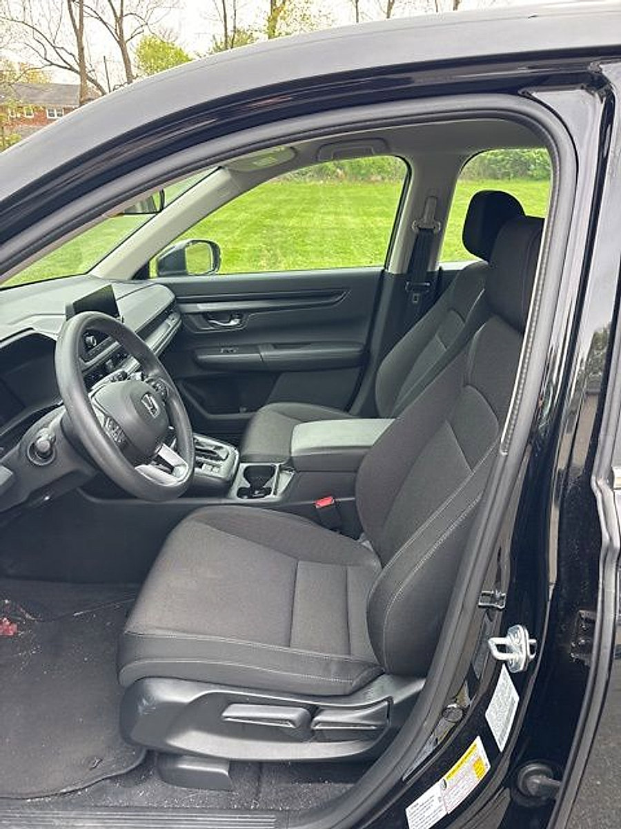 Used 2024 Honda CR-V LX image 4