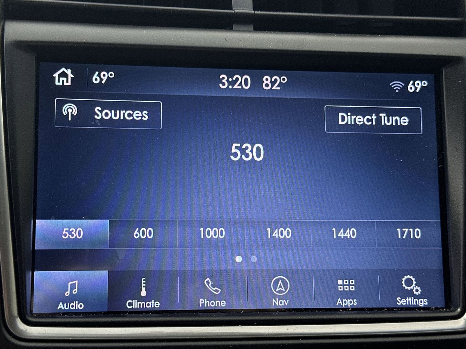 Used 2019 Lincoln Nautilus Black Label AWD/4WD image 16