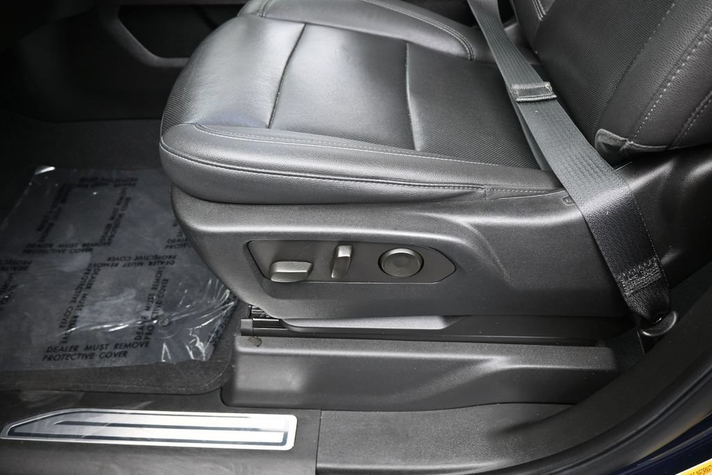 Used 2022 Chevrolet Silverado 1500 LTZ RWD image 16