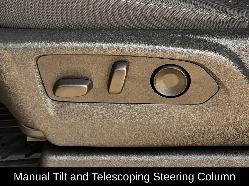 Used 2025 Chevrolet Silverado 2500 LT w/ Safety Package image 28