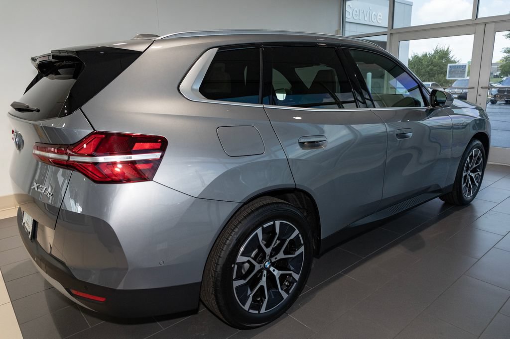 New 2026 BMW X3 xDrive30i w/ Convenience Package AWD/4WD image 16