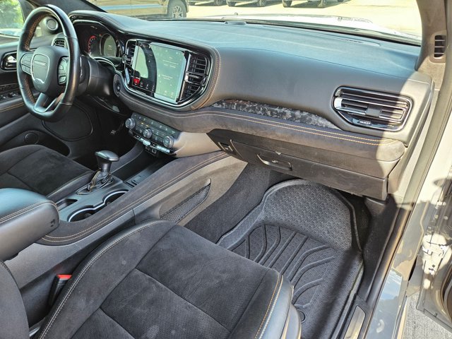 Used 2023 Dodge Durango R/T w/ Hemi Orange Plus Package RWD image 21