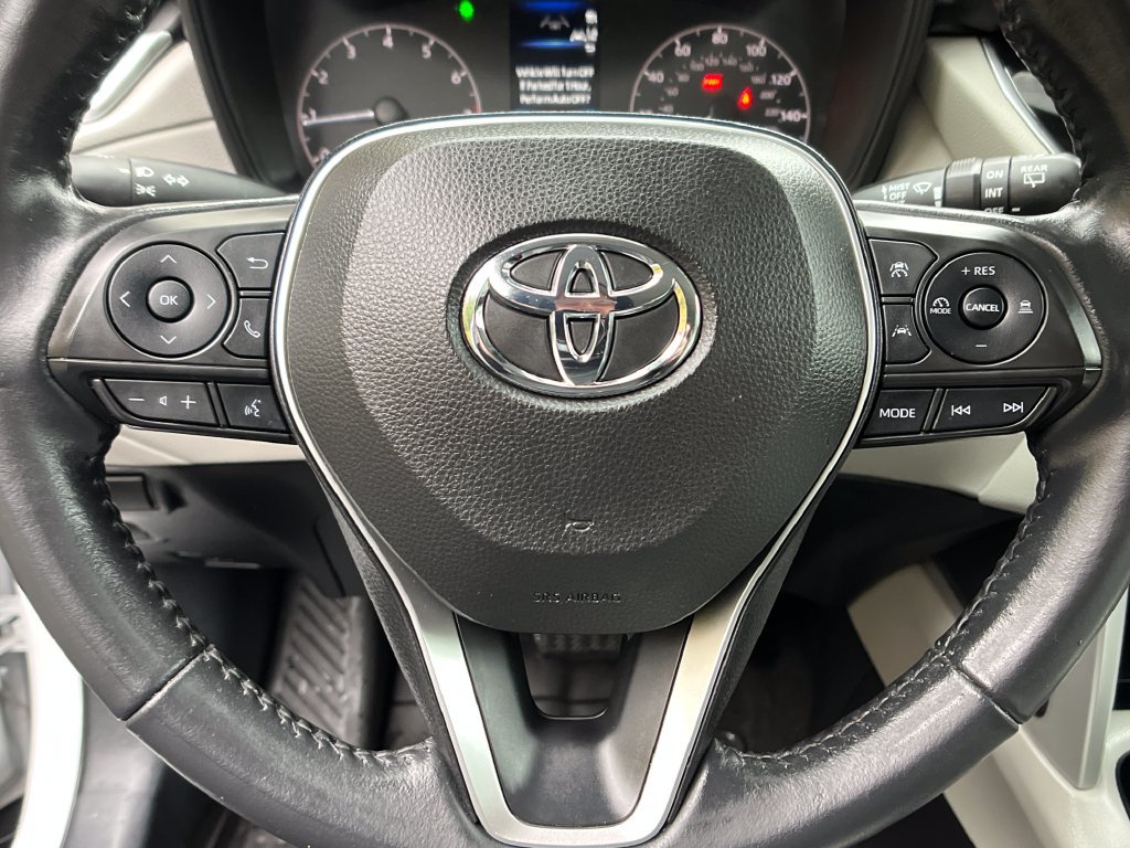 Used 2023 Toyota Corolla Cross LE AWD/4WD image 14