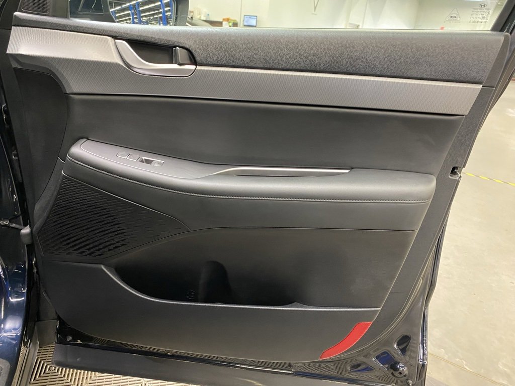 Used 2022 Hyundai Palisade SEL w/ 8P Bench Seat Package image 17
