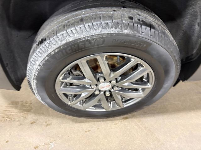 Used 2019 GMC Acadia SLT image 18