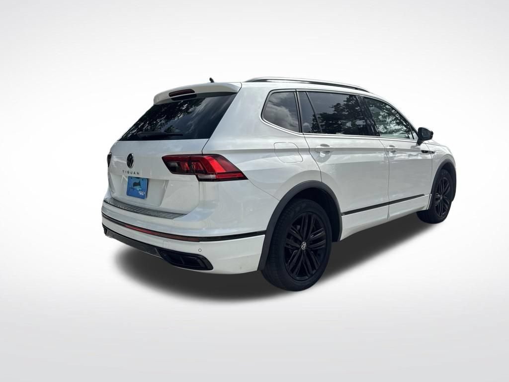 Used 2022 Volkswagen Tiguan SE R-Line FWD image 5